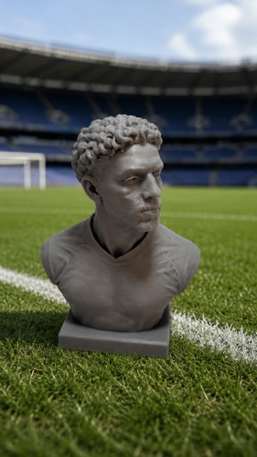 Omar marmoush bust football - omar,