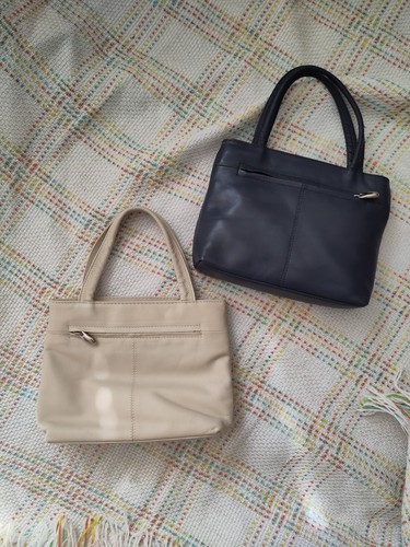 Cream navy leather handbag - navy,