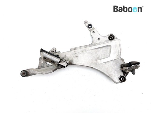 Footrest hanger right honda - hanger,