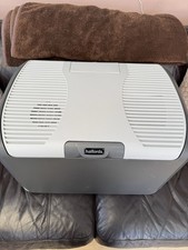 Halfords 40L Mains & 12V/24V