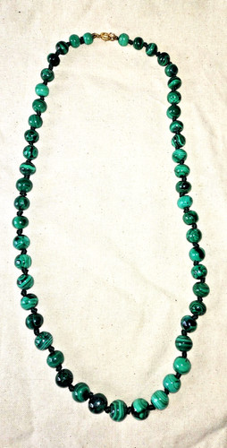 Malachite bead necklace 23 - malachite, ?