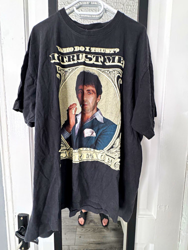Scarface black graphic shirt - black,