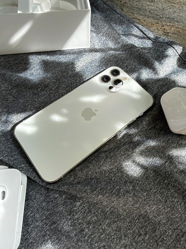 Apple iphone 256gb space - -,