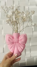 Beautiful Pink luxury Bow style flower Vase ideal present / gift