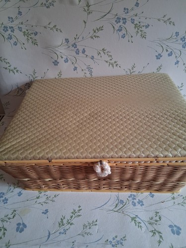 Vintage large wicker sewing - vintage,