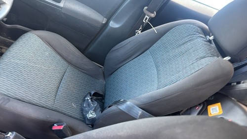 Toyota yaris 5dr - toyota,