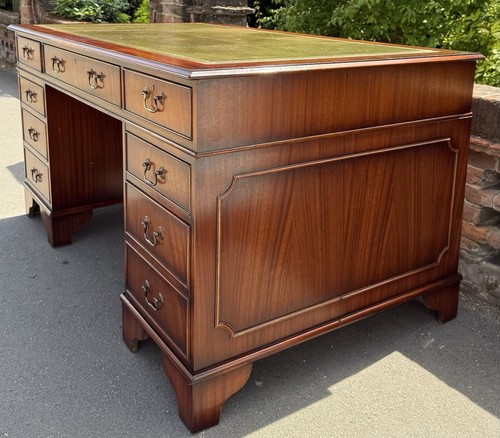 Traditional large 5ft twin - large,