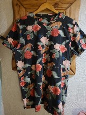 Abercrombie & Fitch Black Red Tiger Top Size M  12/14