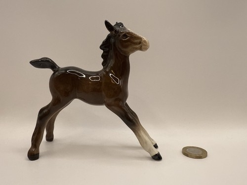 Beswick foal large - foal,