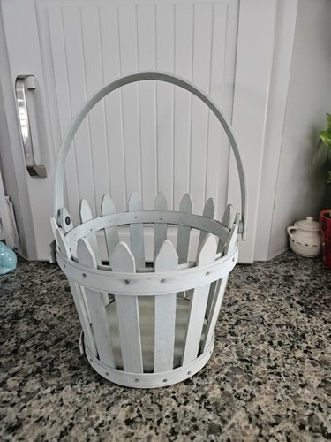 Longaberger picket fence light - longaberger,