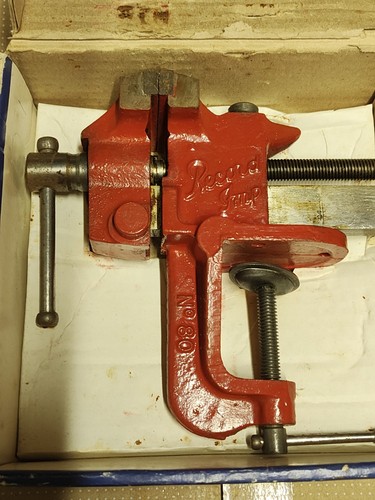 Vintage record imp bench - imp, no.80