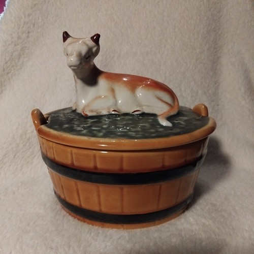 Majolica lidded butter cream - majolica,