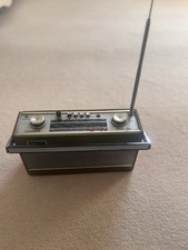 Roberts R606-MB Portable