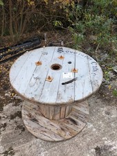 wooden cable drum 3'