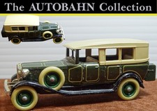 LOVELY 1930's VINTAGE AMERICAN LIMOUSINE ; UK MADE 1/50 SCALE DIECAST MODEL CAR