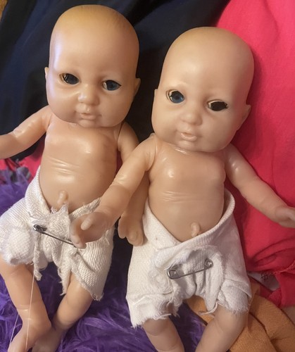 Small baby girl boy - , 9”