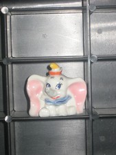 WADE WHIMSIES WALT DISNEY HAT BOX COLLECTION DUMBO YELLOW HAT WADE DUMBO WHIMSEY
