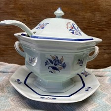 RARE ANTIQUE ADAMS CALYX WARE PATTERN COVERED SOUP TUREEN UNDERPLATE +LADLE