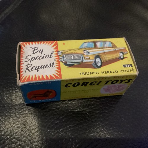 Corgi toys 231 triumph herald - corgi,