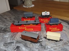 BV100: Collection of Triang Freight Wagons x 6 - R19 / R11 / R110 / R15 GC - VGC