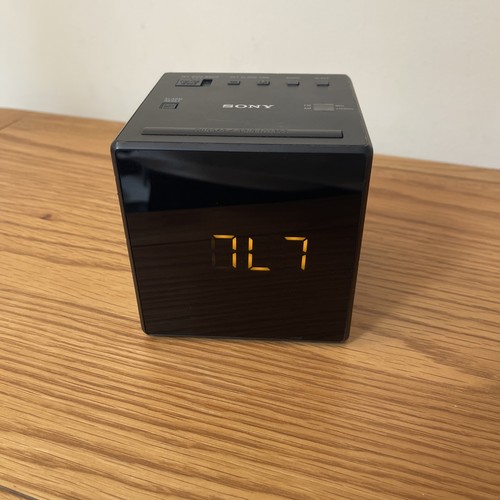 Sony icf black cube - sony, icf-c1