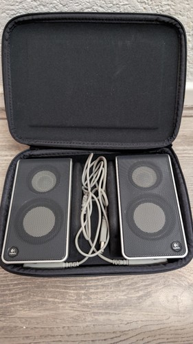 Logitech v20 notebook speakers - logitech,