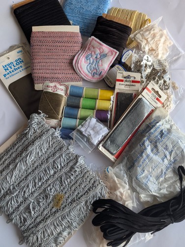Job lot 202 - lot, threads