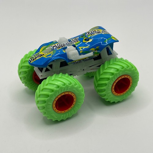 Hot wheels monster trucks - monster, glow