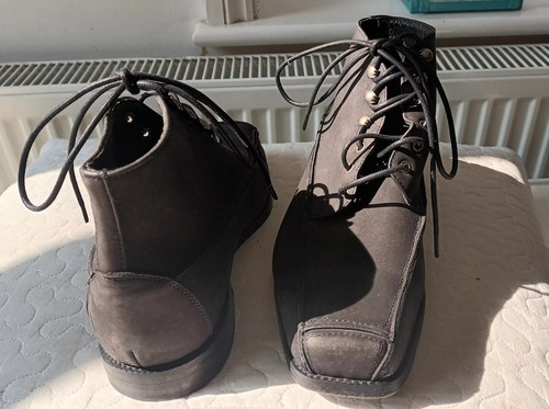 Men size black leather - size,