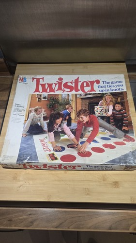 Sale vintage twister board - vintage,
