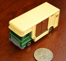 VINTAGE 1977 MATCHBOX