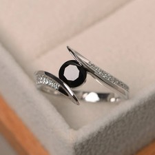 Black Onyx 2CT Round Gemstone