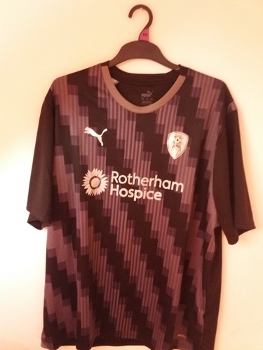 Rotherham united black - united,