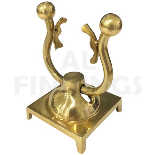 Pocketwatch display stand - , gold