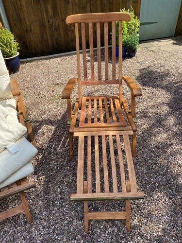 Two steamer chairs - two, with
