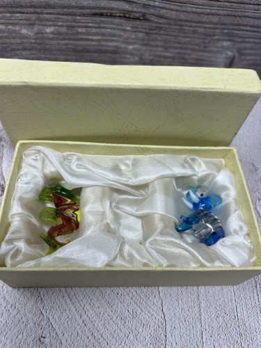 Vintage hand blown art glass - hand,
