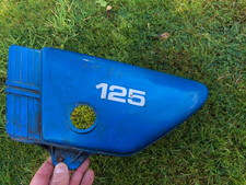 YAMAHA RS125 DX LHS SIDE PANEL