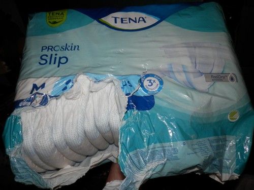 Tena proskin slip medium - , slips