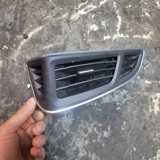 FORD FOCUS MK3 2012 DASHBOARD AIR VENT GRILL LEFT PASSENGER SIDE BM51018B09