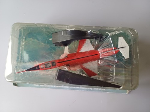 Amercom diecast aircraft 100 - diecast,
