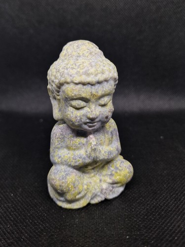 Serpentine buddha natural - serpentine,