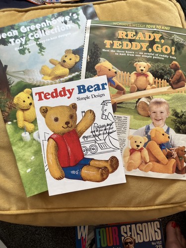 Knitting patterns bundle - patterns, teddy