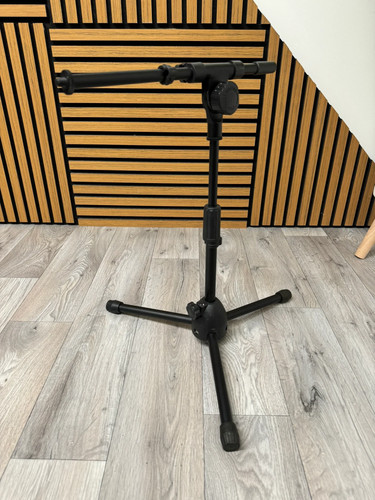 Low level microphone stand - level,