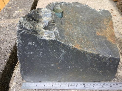 Slate stone water - , feature