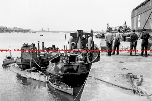 F010242 dunkirk submarine base - submarine,