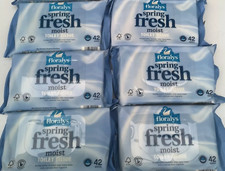 Moist Tissue Toilet Wipes 252