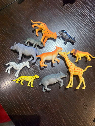 Assorted wild animal - wild, plastic