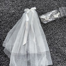 White Holy Communion Veil and Headpiece for Girls