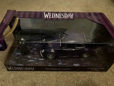 Jada Wednesday Adams  Volkswagen Beetle with Figure & Thing 1:24