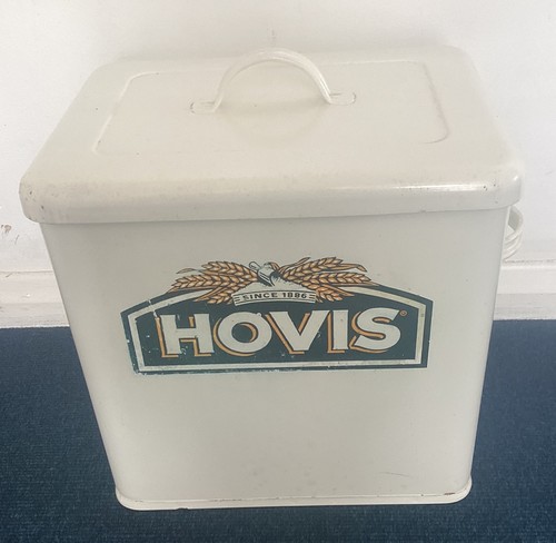 Large branded vintage - vintage, white